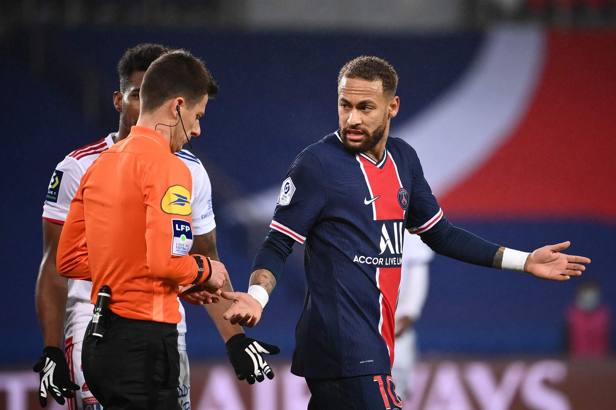 风机控制柜安装